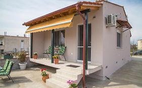 Ntina'S Hause