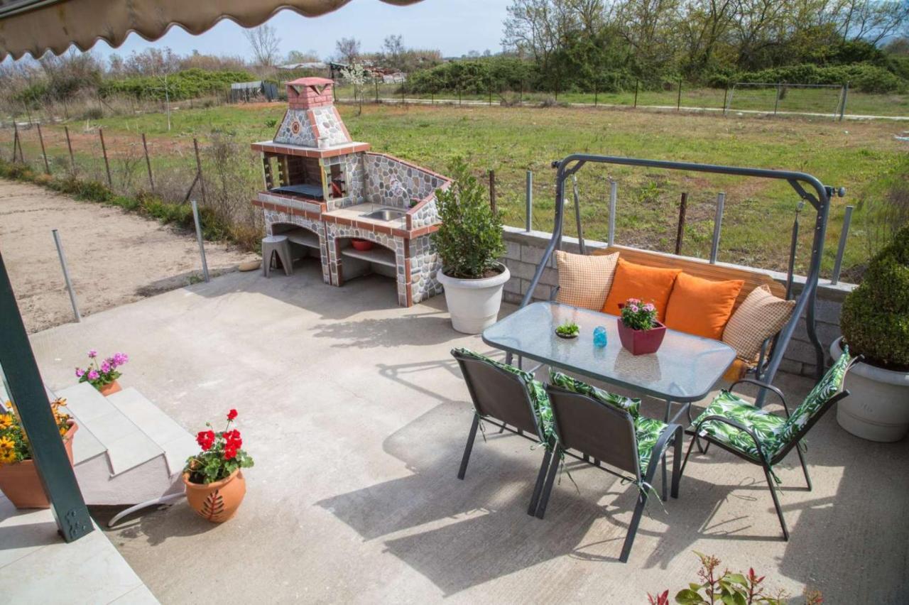 Villa Ntina'S Hause Chaidefto Exterior foto